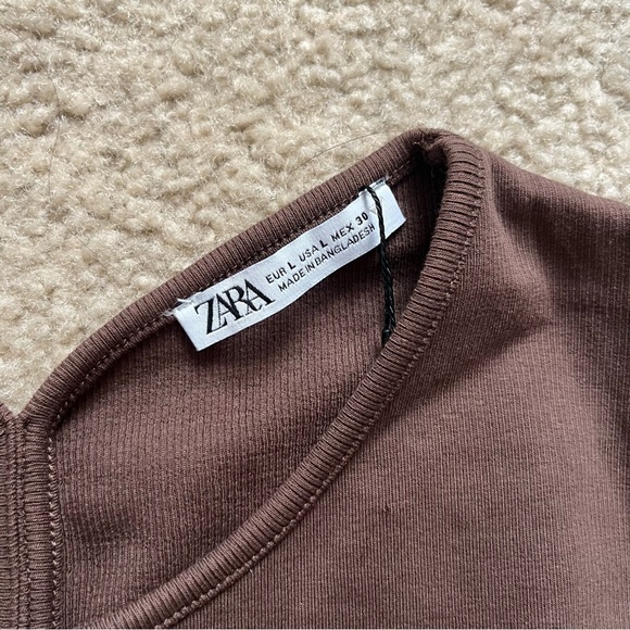 Zara | Ribbed Cut Out Tank - Picture 3 of 5